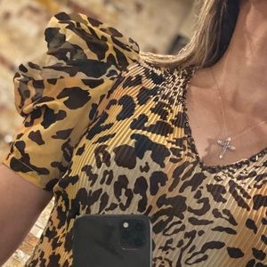 Lindi *NEW* Leopard Print Accordion Top